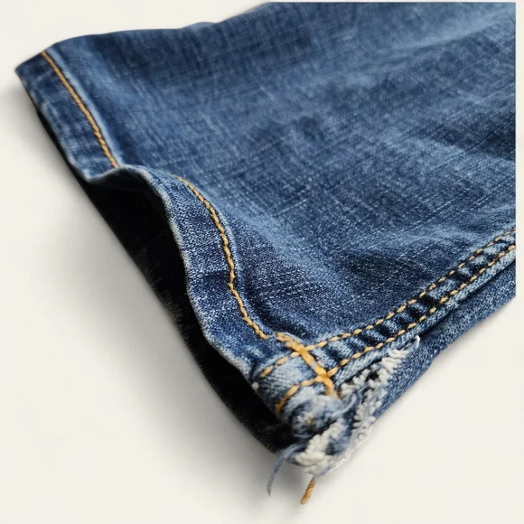 Wrangler Women's Boot Cut Jeans – Size 7/8 x 36 | Denim Mid-Rise Western Fit - Picture 2 of 8
